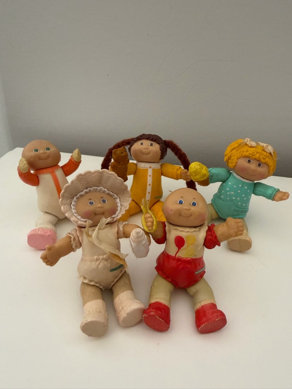 Vintage 1984 Cabbage Patch Kids Dolls